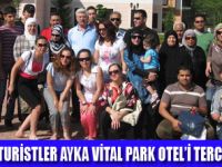 SUR�YE�L� TUR�STLER KEMER�DE 