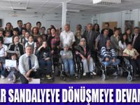 MAV� KAPAKLAR ENGELL�YE UMUT OLDU