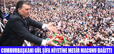 MESİR MACUNU HALKA SAÇILDI