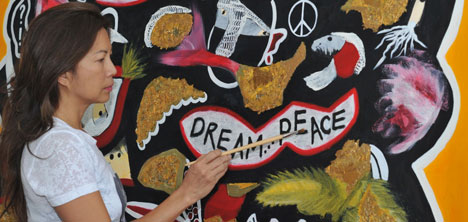 BARIŞ SEVGİ SERGİSİ UNİQ GALERİ’DE