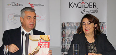 CELAL TOPRAK’DAN NOKTA ATIŞI