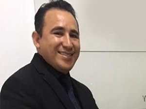 Hint Pazarında beni rakip gören meslektaşım çirkin işler peşinde