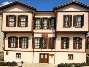 Atatürk Evi ve Ali Rıza Efendi Kültür Evi 200 binin üzerinde vatandaşı ağırladı