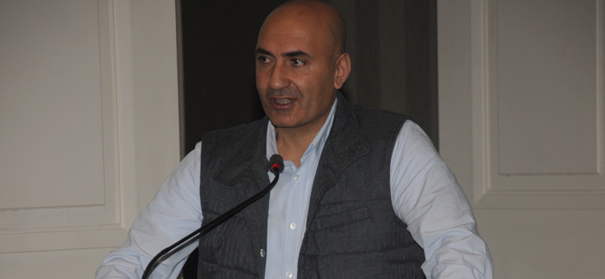 Turizme ilk Van’da adım atan İbrahim Tanrıverdi, dünden bugüne Van çok değişti dedi