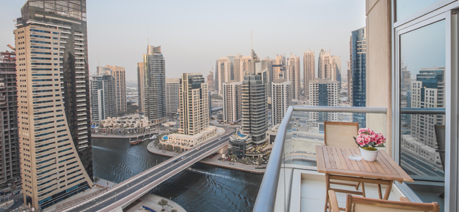 Dubai’de uzun süre kalacaklara Blueground, kiralanabilen, özenle dekore edilmiş donanımlı daireler sunuyor