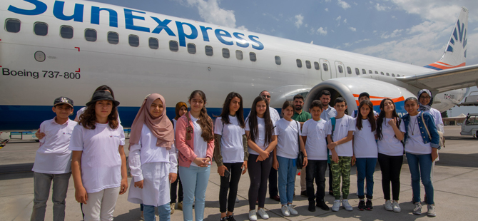 SunExpress, Benim 'Tatilim’ temalı resim yarışması düzenledi