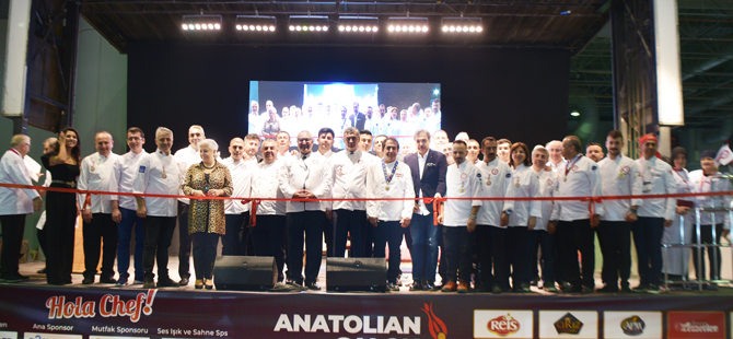 Ünlü şeflerin katılımıyla Bayim Olur Musun Fuarı gastronomi zirvesine dönüştü 