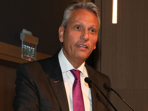 TÜRSAB’da Yeni Seçilen Bölge Temsil Kurulu Başkanları düzenlenen törenle mazbatalarını aldı