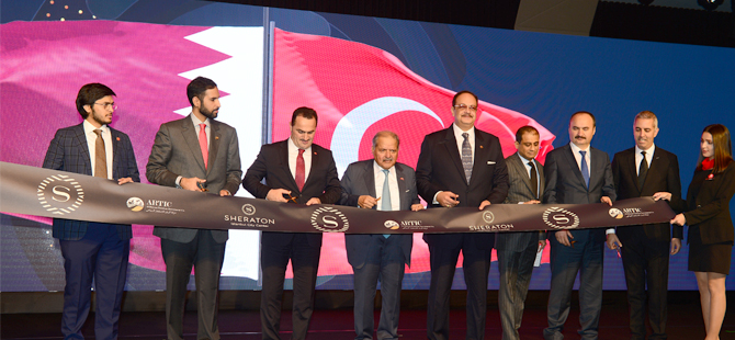 Sheraton Istanbul City Center’de Hadise’li açılış töreni