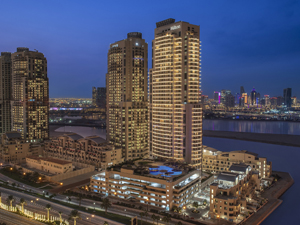 Hilton'un Katar'daki en büyük oteli olan Hilton The Pearl, Doha`da kapılarını açtı