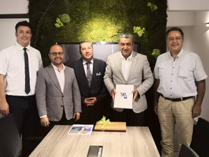 Bedri Serter, turizm sektörü temsilcileri ile bir araya geldi 