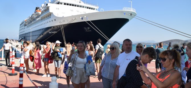 Blue Sapphire Ege Port Kuşadası’na geldi