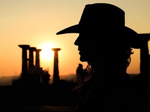 Tarihin Gölgesinde Bir Tatil: Assos Tatili