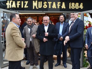 Hafız Mustafa 1864 Galataport Şubesi’ne Başkanların Ziyareti