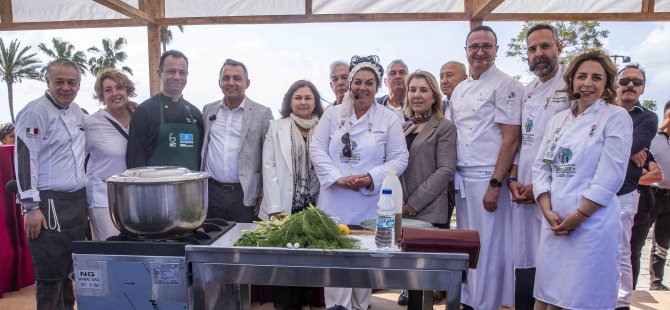 Side’de Girit Sofrası Kuruldu, Tarih, Tatlar ve Ezgiler Bütünleşti