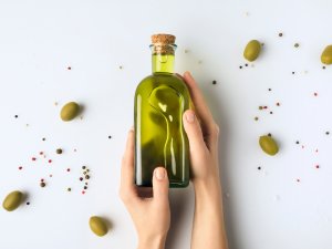 Türk zeytin ve zeytinyağı sektörü Çin pazarında vitrine çıktı