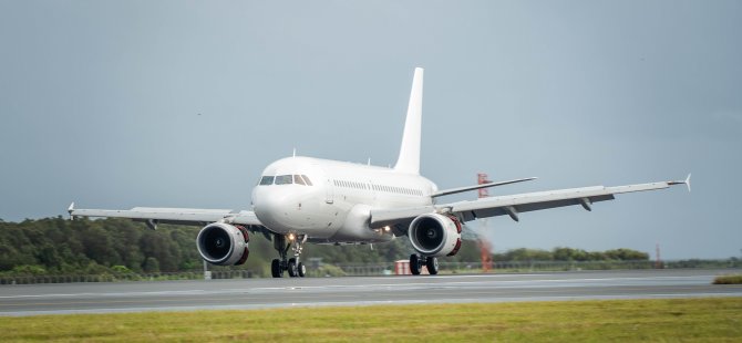 Skytrans, SmartLynx Australia oldu