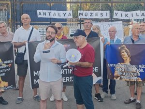 Antalya Müzesi Kapatılamaz: Kültür Sayılardan Büyüktür