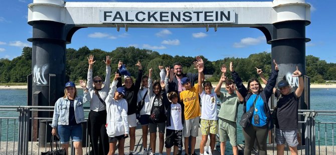 Hatay Sörf Merkezi’nden dokuz genç sporcu Almanya Kiel’e gitti