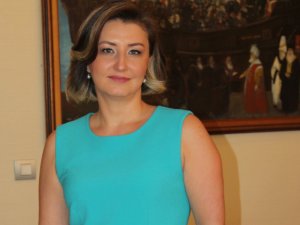 Hande Tibuk: Kıbrıs, Güvenli Bir Destinasyon