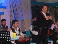 SAHNE BLUE “FIRST LADY”  AĞIRLADI