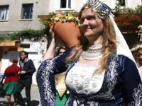 Antik Kente, “Eski” Festival