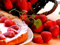 Bu etkinlikte çileğe doyacaksını