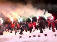 Karlı dağlarda, bulutların üzerinde seninde ayak izin olsun