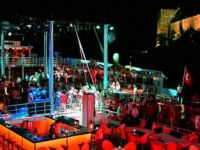 Club Catamaran Bodrum'u Sallayacak!!!