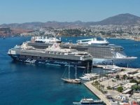 Bodrum,Costa Venezia ile 2022 yılı kruvaziyer sezonu tamamlandı