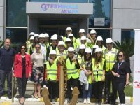 QTerminals Antalya, “Toroslar’dan Akdeniz’e” projesiyle 400 öğrenciyi limanda ağırladı