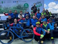 10 Binler sağlık için pedal çevirdi