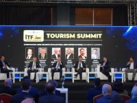 TURİZMCİLER 2026’YI TEMKİNLİ İYİMSERLİKLE BEKLİYOR