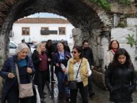 İon ve Kültür Rotaları Rehberlere Anlatıldı