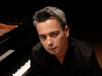 Dengin Ceyhan’dan 8 Mart’a Özel Turne 