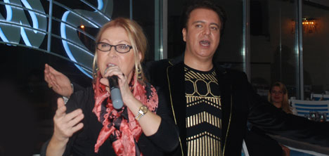 arzu-kirali,armagan-yenice,sahne-blue,gemide-balik,senede-bir-gun-,sevemez-seni-kimse,gitmek-mi-zor-kalmak-mi,yasamak-yalan-belki,eskimeyen-dost,seni-ben-unutmak-icin-sevmedim-ki,kis-masali,benim-yerime-de-sev,22.jpg arzu-kirali,armagan-yenice,sahne-blue,gemide-balik,senede-bir-gun-,sevemez-seni-kimse,gitmek-mi-zor-kalmak-mi,yasamak-yalan-belki,eskimeyen-dost,seni-ben-unutmak-icin-sevmedim-ki,kis-masali,benim-yerime-de-sev,22.jpg