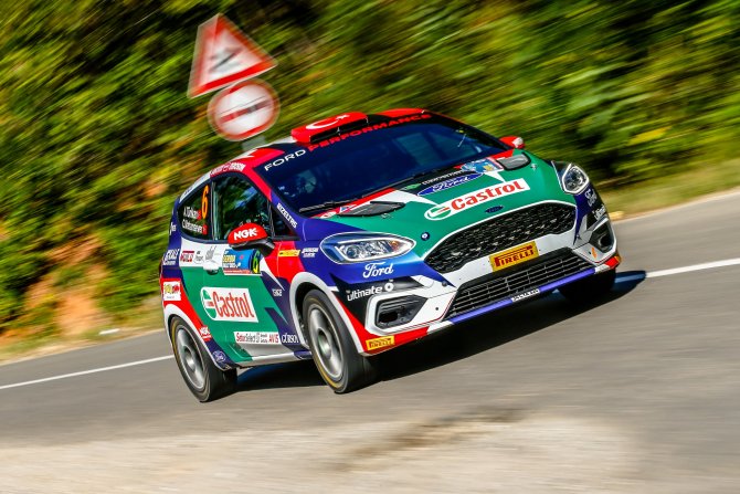 castrol-ford-team-turkiye2021-balkan-ralli-kupasicastrol-ford-team-turkiye-genc-pilotu-ali-turkkan.jpeg