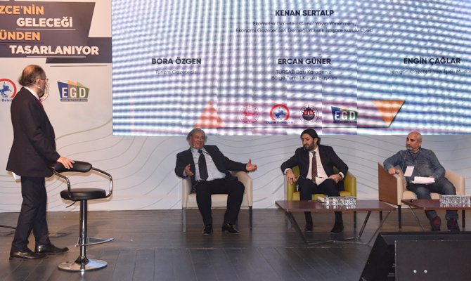 dr-faruk-ozlu-web-medya-grup-baskani-bora-ozgen-tursab-byk-ercan-guner-ve-yenigun-gazetesi-engin-caglar-kenan-sertalp-duzce-iktisat-ve-kalkinma-kongresi-004.jpg