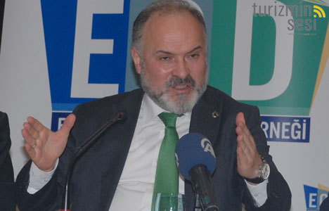 egd-yonetim-kurulu-baskani-celal-toprak,-beyoglu-belediye-baskani-ahmet-misbah-demircan,-cumhurbaskani-basdanismani-bulent-gedikli;19.jpg egd-yonetim-kurulu-baskani-celal-toprak,-beyoglu-belediye-baskani-ahmet-misbah-demircan,-cumhurbaskani-basdanismani-bulent-gedikli;19.jpg