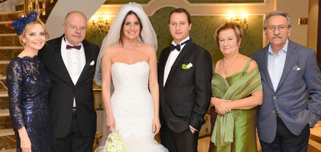 elite-world-hotels-zincirinin-genel-muduru-unsan-sinik,miray-sinik-ile-hakan-dorter--2.jpg elite-world-hotels-zincirinin-genel-muduru-unsan-sinik,miray-sinik-ile-hakan-dorter--2.jpg