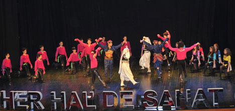 kadikoy-belediyesi,10-16-mayis-engelli-haftasi,sanat-engel-tanimadi,5.jpg kadikoy-belediyesi,10-16-mayis-engelli-haftasi,sanat-engel-tanimadi,5.jpg