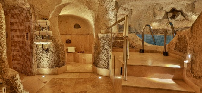 kapadokya-havuzlu-odasi-bulunan-oteller-001.jpg
