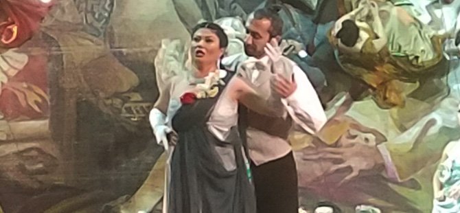 la-traviata-operasi,serdar-kalmaz,-turk-soprano-burcu-uyar,-la-scala,-deutsche-oper-in-berlin,-marinsky-theater,-georgio-oniani,-wienstaatsoper,-opera-de-paris,-covent-garden-teatro-dell,.jpg