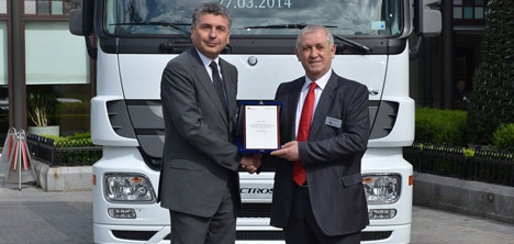 mercedes-benz-turk,barsan-global-lojistik-a.s.,mercedes-benz-actros-1841-lsnrl,2.jpg