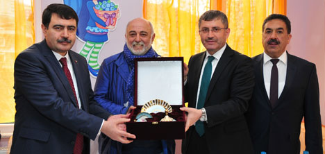 sinan-tulin--vardar-anaokulu,istanbul-valisi-vasip-sahin,-uskudar-belediye-baskani-hilmi-turkmen,-uskudar-kaymakami-mustafa-guler,-,2.jpg