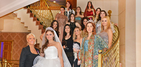 tulay-aras-,hale-guloglu,ilayda-saracoglu,aysula-ozgen,canan-ozgen,torun-melis-aki-tureli,perihan-aki,26-001.jpg tulay-aras-,hale-guloglu,ilayda-saracoglu,aysula-ozgen,canan-ozgen,torun-melis-aki-tureli,perihan-aki,26-001.jpg