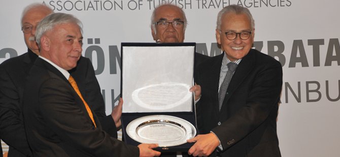 turkiye-seyahat-acentalari-birliginin-tursabtursab-baskani-firuz-b-baglikaya-talha-camas-bahattin-yucel-003.jpg