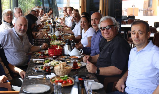 turkiyede-is-dunyasi-dergisi-surdurulebilir-gastronomisamsa-land-001.JPG