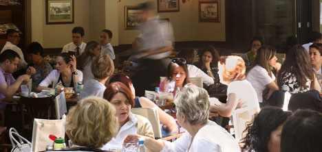 zeynel-usta,dondurmaci-zeynel,2.jpg zeynel-usta,dondurmaci-zeynel,2.jpg